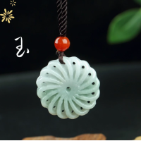 天然翡翠吊坠双面镂空雕刻挂坠-25mm镂空时来运转
