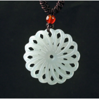 天然翡翠吊坠双面镂空雕刻挂坠-38mm镂空时来运转